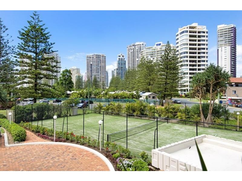 3645 Main Beach Parade ‘De Ville’, Main Beach QLD 4217