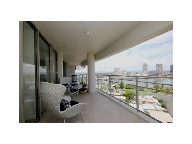 1 Lennie Avenue ‘Liberty Panorama’, Main Beach QLD 4217