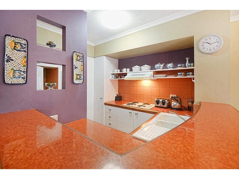 13 Montgomery Avenue ‘MAIN BEACH VIEWS’, Main Beach QLD 4217