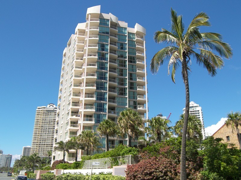 46 Pacific Street ‘MALDIVES’, Main Beach QLD 4217