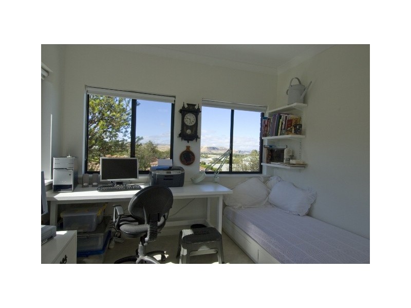 33 Mountain Ave, Normanville SA 5204