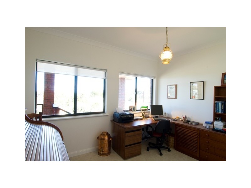 33 Mountain Ave, Normanville SA 5204