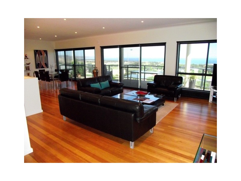 34 Stacey Drive, Carrickalinga SA 5204