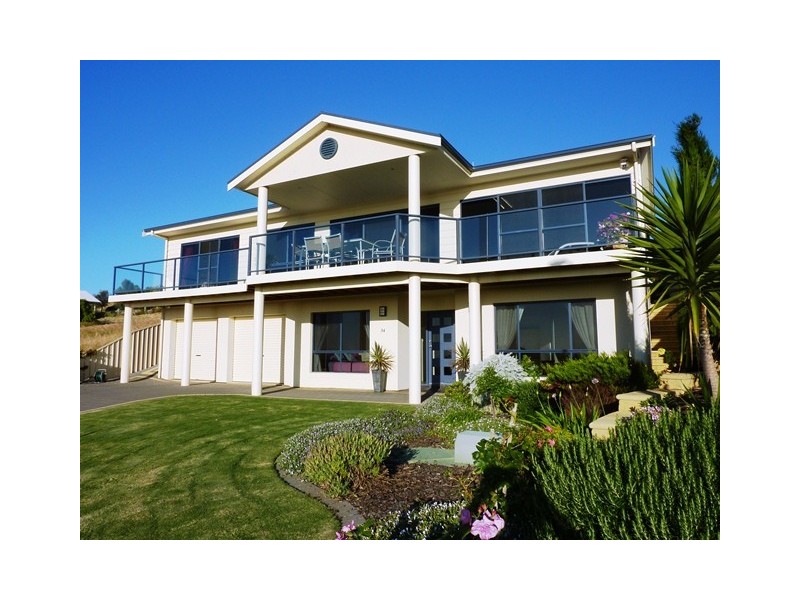 34 Stacey Drive, Carrickalinga SA 5204