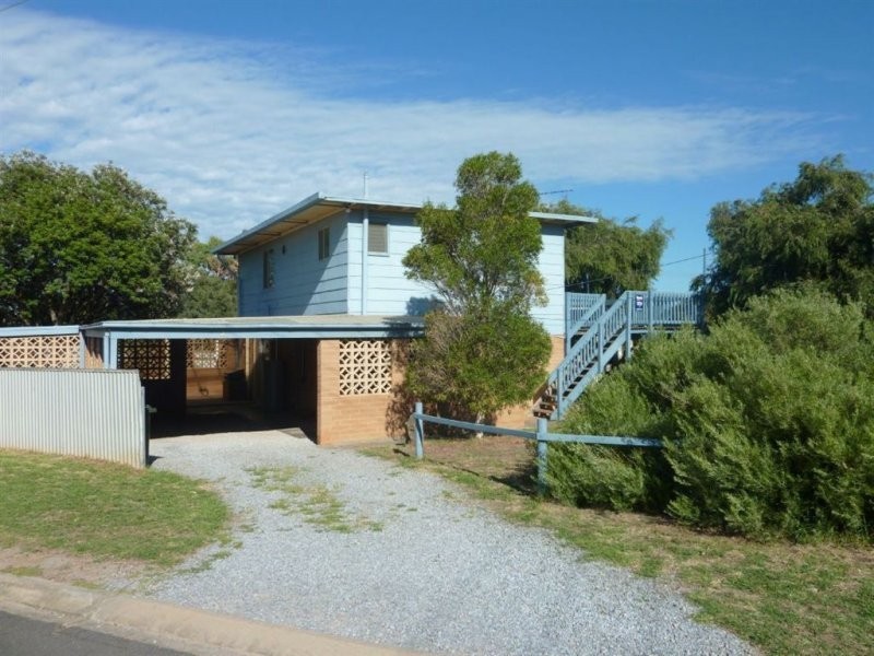 2 Lyddon Rd, Carrickalinga SA 5204