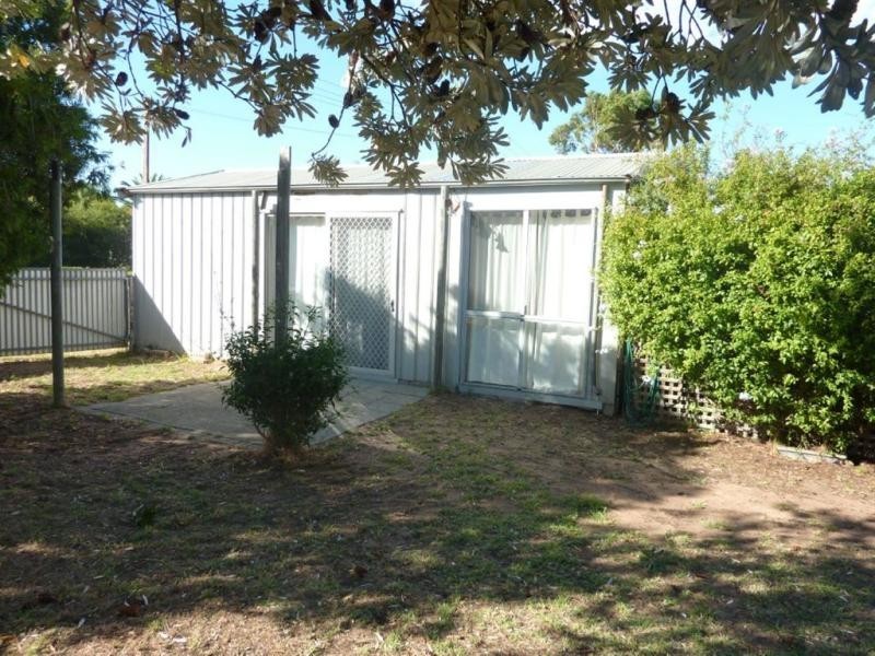 2 Lyddon Rd, Carrickalinga SA 5204