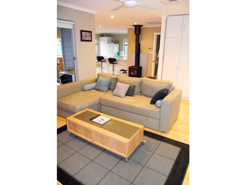 1/4 Cheeseman Street, Normanville SA 5204