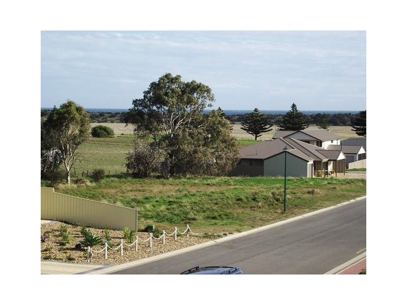 1 Admella Avenue, Normanville SA 5204