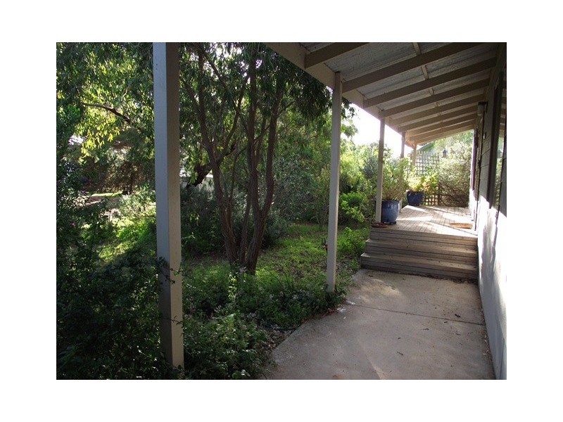 17 Dolphin Ave, Carrickalinga SA 5204