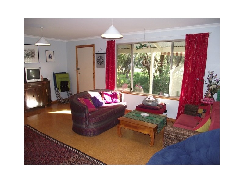 17 Dolphin Ave, Carrickalinga SA 5204