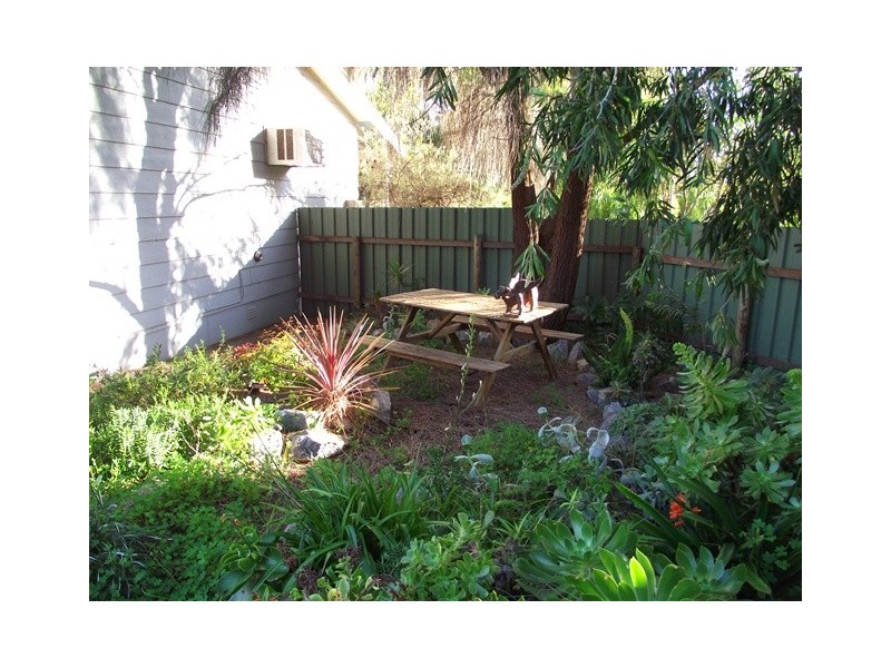 17 Dolphin Ave, Carrickalinga SA 5204