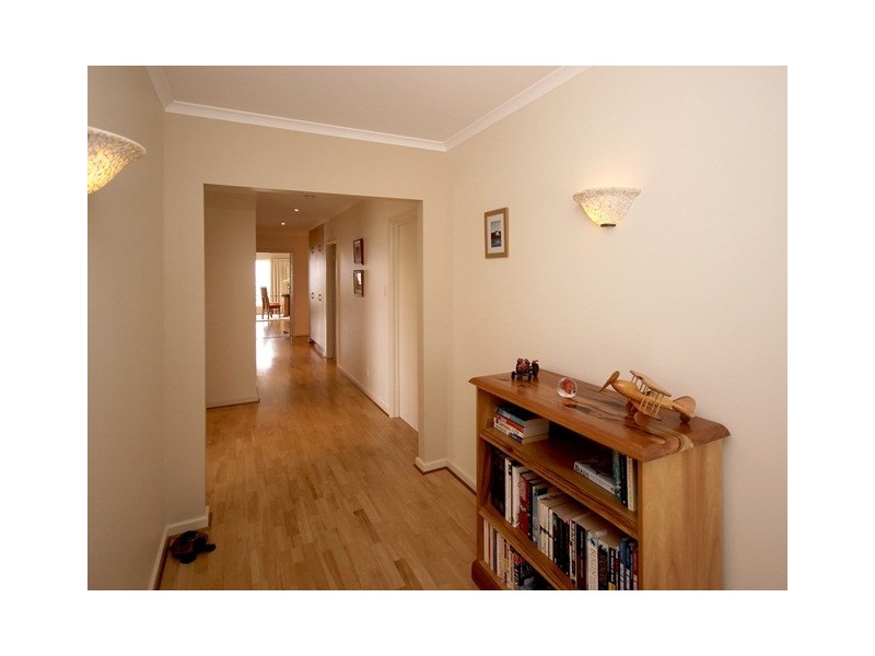 10 Seaview Crescent, Normanville SA 5204