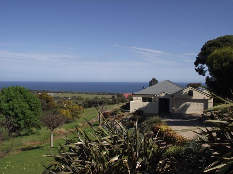 10 Seaview Crescent, Normanville SA 5204