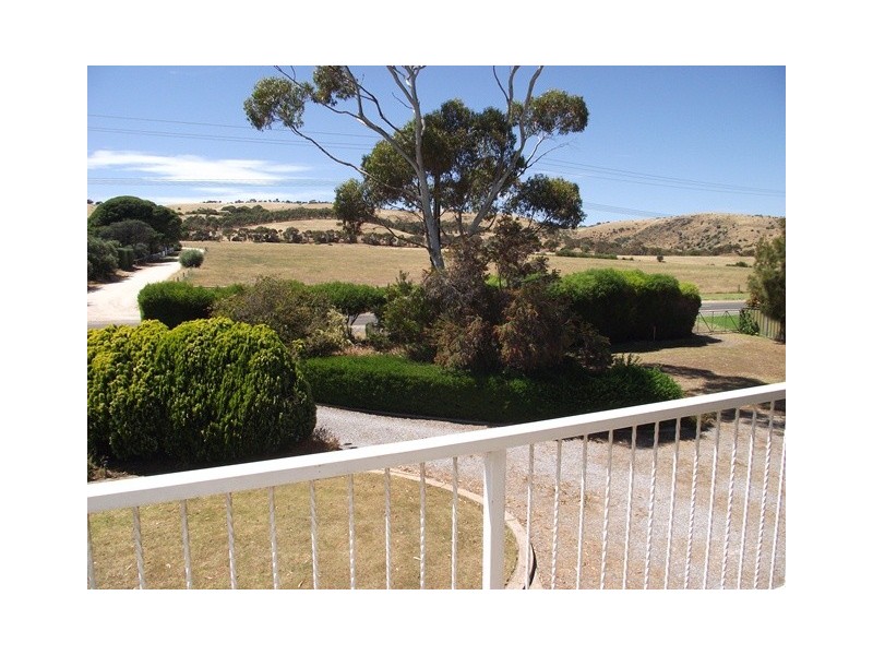 24 Carrickalinga Rd, Carrickalinga SA 5204