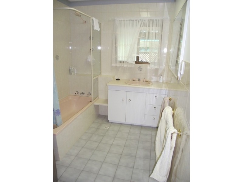 24 Carrickalinga Rd, Carrickalinga SA 5204