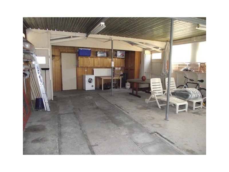 16 Cheeseman St, Normanville SA 5204