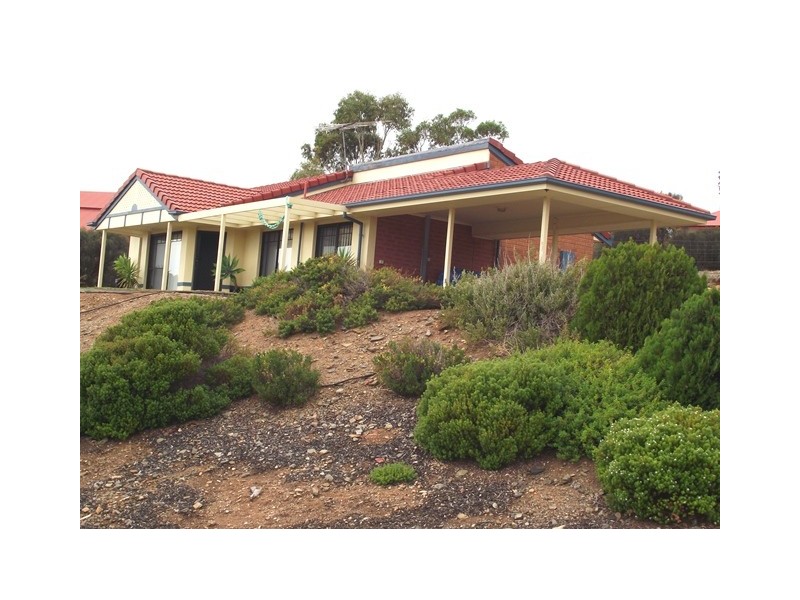 64 Seaview Avenue, Wirrina Cove SA 5204
