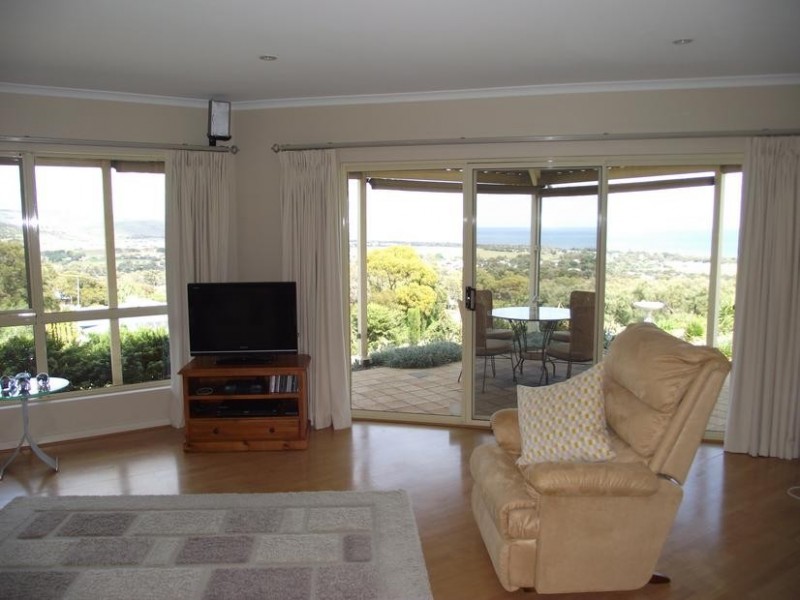 10 Seaview Crescent, Normanville SA 5204