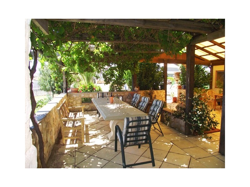 2 Hilltop Lane, Yankalilla SA 5203