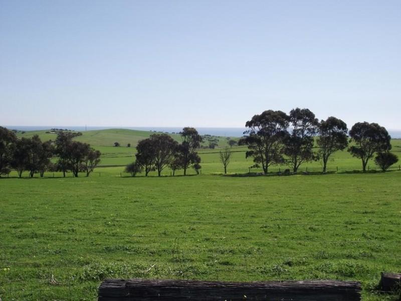 2 Hilltop Lane, Yankalilla SA 5203