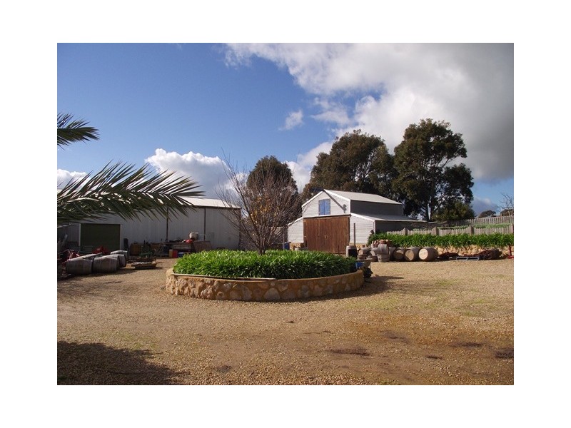 2 Hilltop Lane, Yankalilla SA 5203