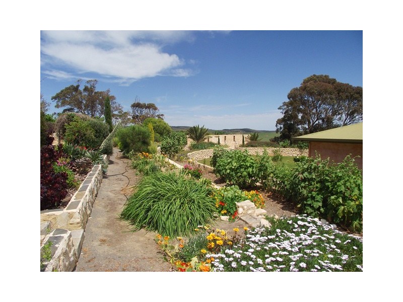 2 Hilltop Lane, Yankalilla SA 5203