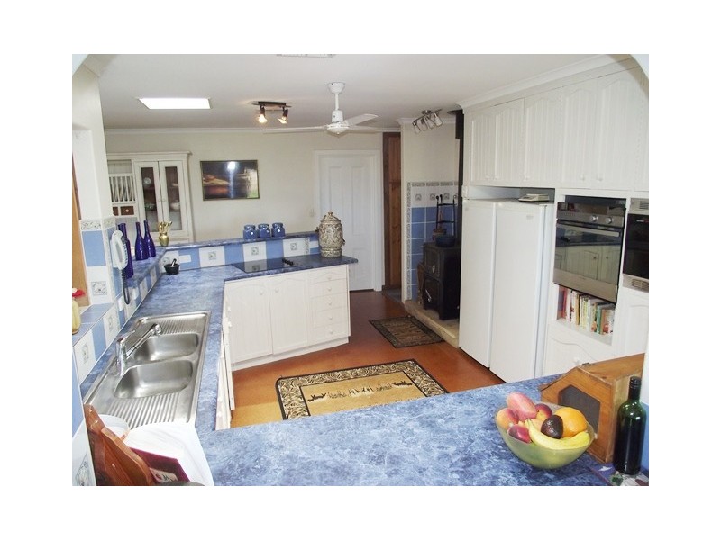 2 Hilltop Lane, Yankalilla SA 5203