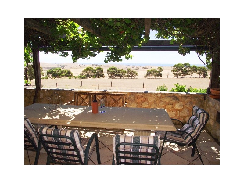 2 Hilltop Lane, Yankalilla SA 5203