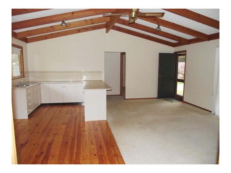 8 Field St, Normanville SA 5204