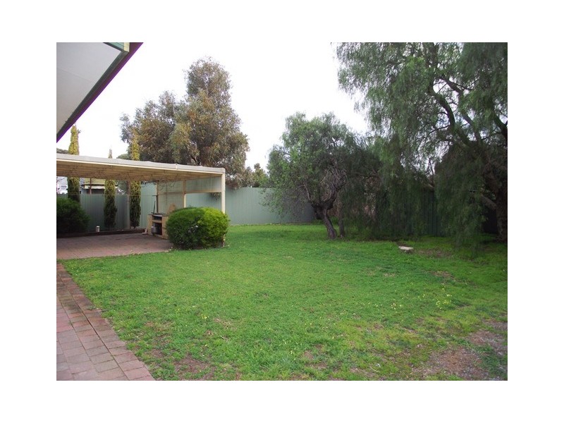 8 Field St, Normanville SA 5204