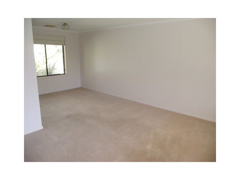 11 Solitude Dr, Carrickalinga SA 5204