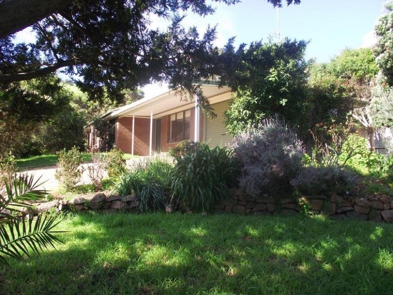 11 Solitude Dr, Carrickalinga SA 5204