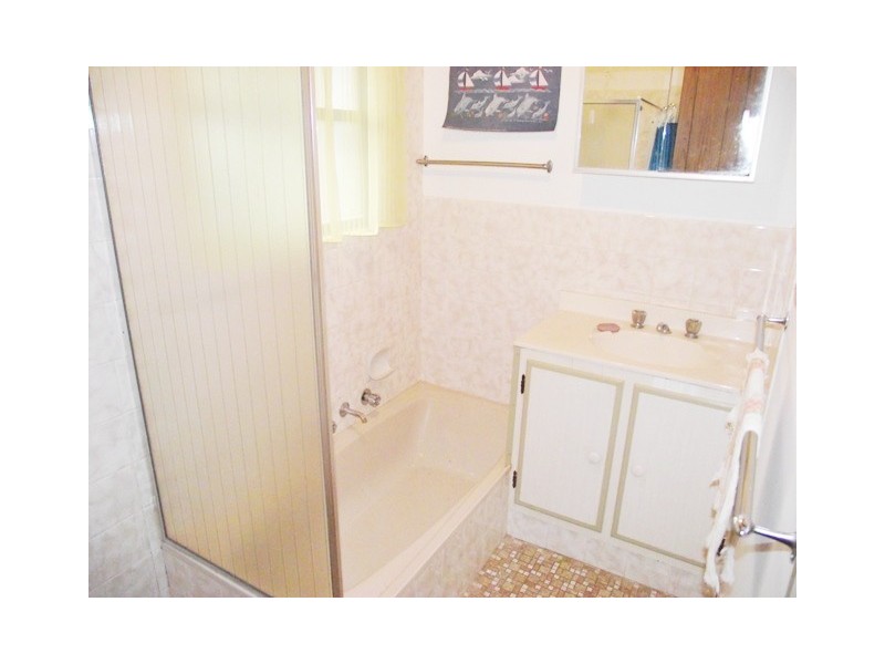 10 Broadbeach Road, Carrickalinga SA 5204