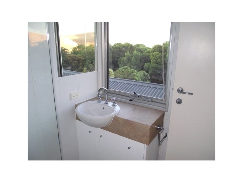 2 Seacove Crescent, Second Valley SA 5204