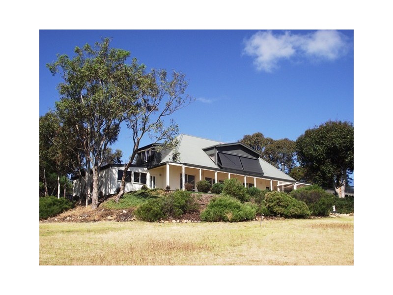 11 Hewett Cl, Normanville SA 5204