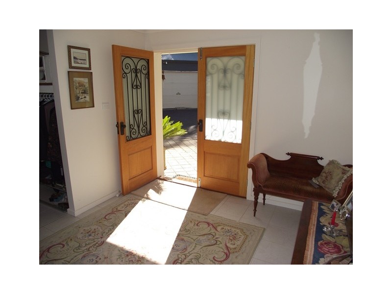 11 Hewett Cl, Normanville SA 5204