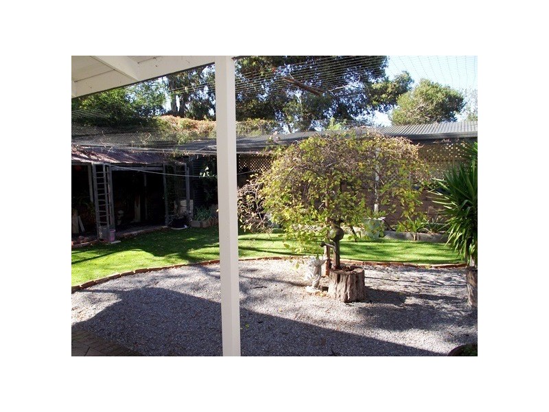 11 Hewett Cl, Normanville SA 5204