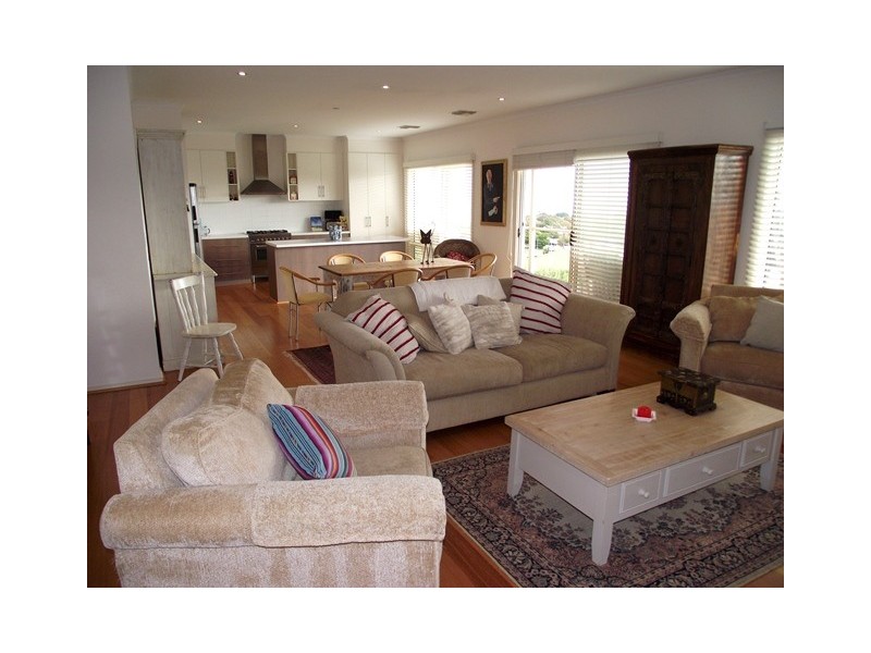 15 Merino Avenue, Carrickalinga SA 5204
