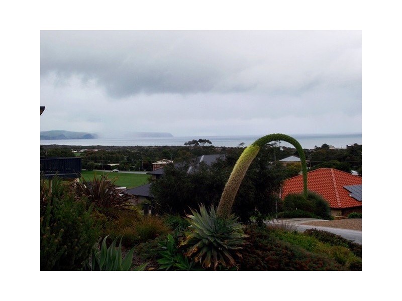 15 Merino Avenue, Carrickalinga SA 5204