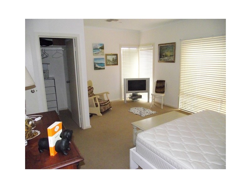 15 Merino Avenue, Carrickalinga SA 5204