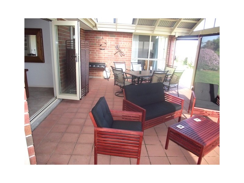 9 Jervois Road, Yankalilla SA 5203