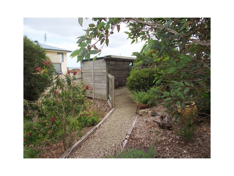 8 Taronga Cres, Carrickalinga SA 5204