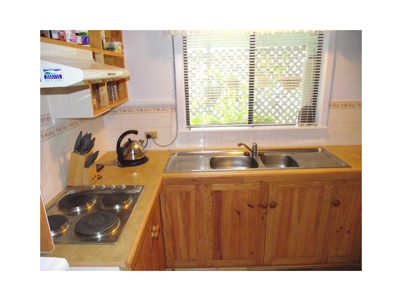 8 Taronga Cres, Carrickalinga SA 5204