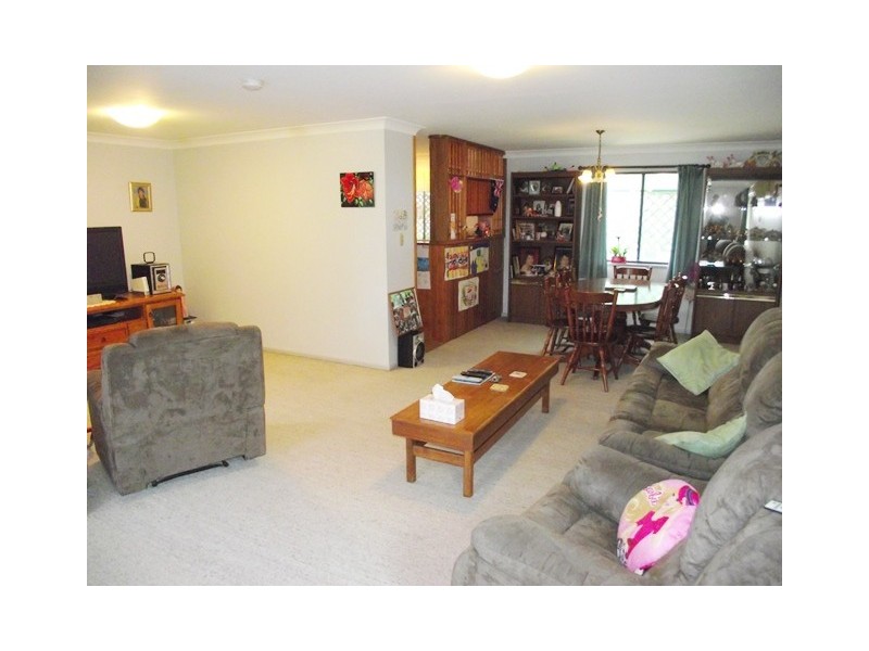 8 Taronga Cres, Carrickalinga SA 5204