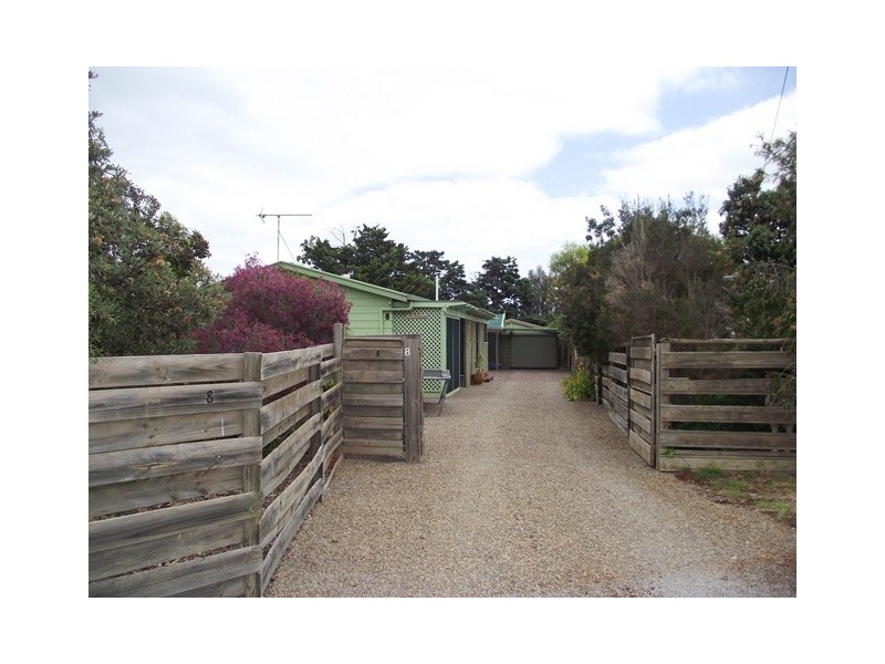 8 Taronga Cres, Carrickalinga SA 5204