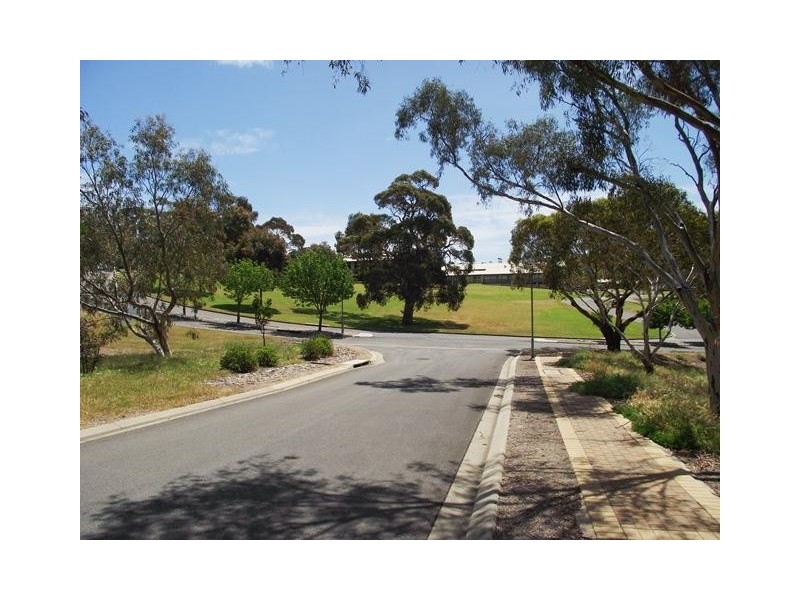 2 Woodlands Green, Wirrina Cove SA 5204