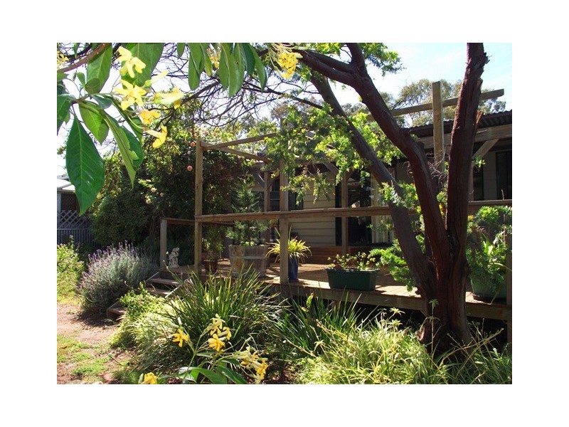 12 Carrickalinga Rd, Carrickalinga SA 5204