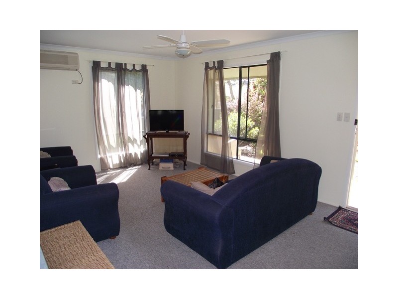 12 Carrickalinga Rd, Carrickalinga SA 5204