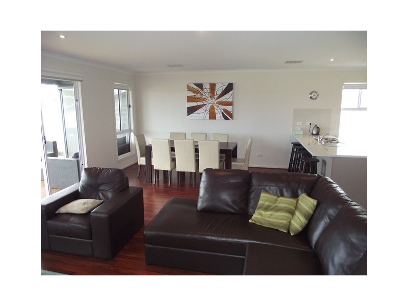 10 Hobart Road, Normanville SA 5204