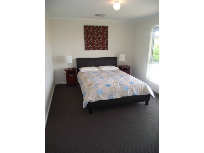 10 Hobart Road, Normanville SA 5204